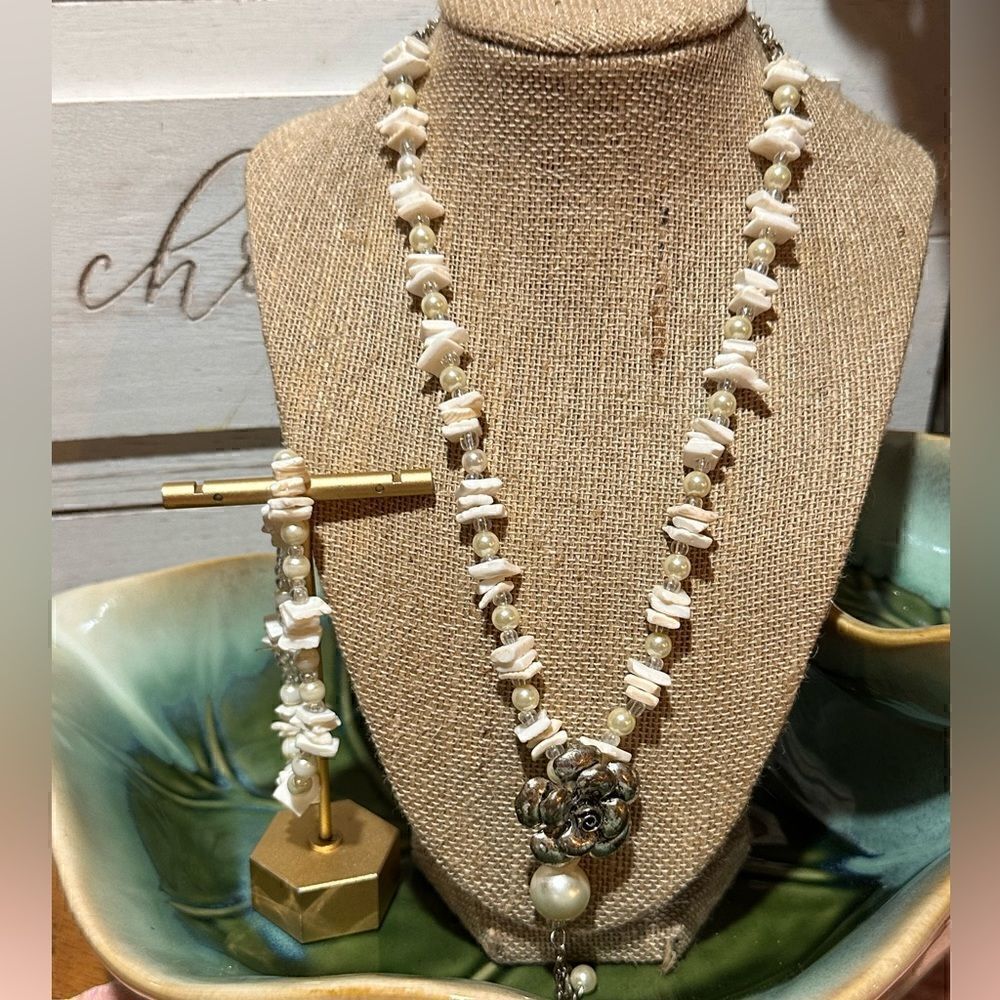 Handcrafted Beach Shell Necklace & Pendant + Earrings